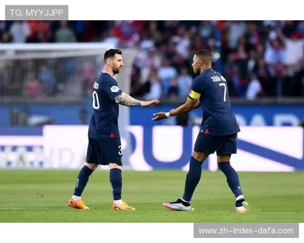 姆巴佩谈梅西罚点球表现：他永远是关键时刻的领导者